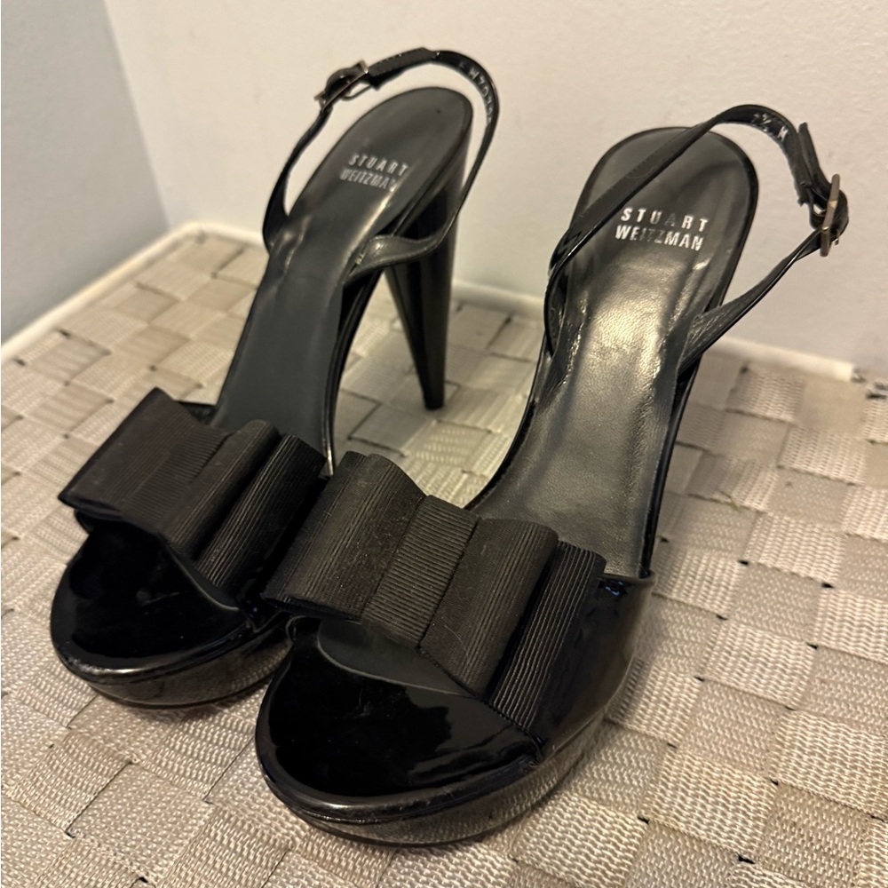 Stuart Weitzman Glossy Black Heels with Bow